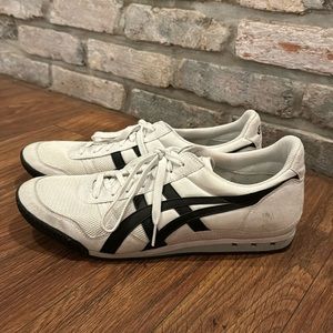 Onitsuka Tiger by Asics / White/Black Sneakers / Sz 11.5